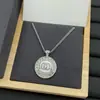 Collar Ovalado de Esmalte Xiangxiangjia Vacaciones 2025 para Mujer Doble Capa Piel de Oveja Estilo Celebridad de Internet Cadena para Clavícula Venta al por Mayor