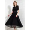 Moda Femenina para Exportación, Estilo Europeo, Vestido Nuevo de Moda Verano 2026, Falda Plisada con Parches de Encaje, Corte Ajustado, Longitud Media