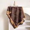 Venta Caliente Nuevo Estilo Coreano Estilo Ins Marca Grande Letras Estampadas Elegante Imitación Cachemir Bufanda para Mujer Chal Decorativo para Mujer