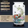 Pequeno Vaso de Cerâmica Ornamento Estilo Chinês Jingdezhen Decoração de Sala de Estar Escritório Artesanato Competição Evento Lembrança