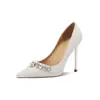 Tacones altos de metal de punta fina, zapatos de boda de pedrería de cristal estilo francés, zapatos de novia, zapatos Xiuhe de corte bajo, cómodos para los pies