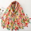 Lenço de Seda com Estampa de Frutas em Aquarela de Verão com Franjas, Xale Versátil para Meninas Energéticas, Lenço de Seda Redutor de Idade para Proteção Solar e Ar Condicionado na Primavera e Verão