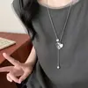 Collar Largo con Borlas Plateadas del Mismo Estilo que una Bloguera Coreana para Mujer, Cadena para Suéter de Tetera de Alta Gama Elegante y Versátil para Mujer