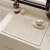 Tapete Drenante de Cozinha de Terra de Diatomáceas Cor Café com Leite, Tapete Absorvente de Secagem Rápida para Bancada, Estilo Wabi-Sabi, Fácil de Limpar, Tapete de Isolamento Térmico
