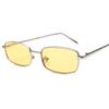 Caja Pequeña de Seda Dorada para Gafas de Mujer Estilo Retro Pi Shuai Hong Kong Gafas Planas para Miopía con Montura Estrecha Gafas de Moda para Hombre
