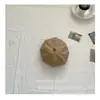 Sombrero de calabaza de temperamento antiguo para niños de otoño e invierno al por mayor cuero pu color sólido toma callejera genial red social con boina de oso