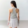 Camiseta deportiva para mujer con diseño de espalda cruzada, corte ajustado, secado rápido, absorbente de sudor, adecuada para entrenamiento en el gimnasio, correr y yoga, top sin mangas