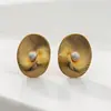 Estilo Europeo y Americano Personalizado Punk Diseño Creativo Exquisitos Minimalistas Semicírculo Tridimensional Roscados Aretes Dorados Tachuelas Accesorios para Orejas