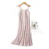 Vestido de Alcinha Feminino de Viscose para Verão, Peça Única com Bojo Embutido, Adequado para Usar em Casa, com Taça Integrada, Camisola de Comprimento Médio Acima do Joelho