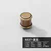 Novas Maçanetas de Madeira de Nogueira Estilo Chinês para Portas de Guarda-Roupa e Armários, Maçanetas Redondas Pequenas de Latão para Gavetas, Estilo Francês Bronze Antigo
