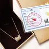Colgante de Oro Puro Incrustado con Jade y Jade Hetian para Hombres y Mujeres, Cuentas de Transferencia de Pareja de Jade Blanco, Marco Dorado Regalo al por Mayor