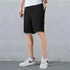Shorts de Malha de Seda Gelada de Verão Masculino Secagem Rápida Calça Esportiva Fina Casual Roupa Externa Solta Cinquenta Pontos Tamanho Grande Calça de Seda Gelada