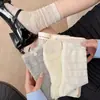 Calcetines Estilo Ballet para Mujer, Calcetines Finos de Malla Hueca para Primavera y Verano, Calcetines Holgados Dulces con Botón Floral y Puño de Burbuja para Mujer