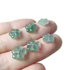Jadeíta Azul Agua Grado A Pétalo Pequeño Pasador Hecho a Mano Accesorios Flor de Ciruelo Colgante Pequeño DIY Jade Flor de Cinco Pétalos Venta al por Mayor