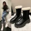 Zapatos de algodón para mujer, gruesos y modernos, 2026, botines pequeños para la nieve, botas de jinete, botas versátiles de media caña, nuevos modelos de otoño e invierno con forro de felpa