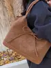 Bolsa de Mão com Laço Moda Retrô Feminina 2025 Nova Bolsa de Mão Fosca de Grande Capacidade Bolsa de Axila de Alto Valor