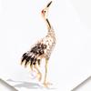 Pintura al Óleo Estilo Étnico Marea Nacional Grulla Blanca y Negra Grulla Volando Animal Pájaro Broche Accesorios para Ropa Antigua de Hombres y Mujeres Pin