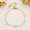Pulseira de Aço Titânio Coração Cruzada Mais Vendida para Mulheres, Nicho Dourado, Luxo Leve, Banhada a Ouro 18K, Não Desbota, Pulseira Simples e Versátil
