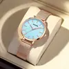 Relógio Feminino Flash Diamond Totalmente Cravejado Feminino Luxo Leve Nicho Ins Simples Elegante Artístico Novo Edição de Alta Combinação Brilhante Relógio Feminino