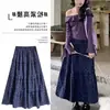 Saia feminina floral azul marinho rústica vintage, novo modelo primavera e outono 2025, cintura alta, retalhos, saia midi evasê