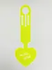 Etiqueta de Bagagem Fluorescente em PVC em Formato de Coração Tag de Pendurar para Mala Etiqueta de Identificação Anti-Perda para Bagagem Despachada