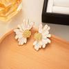Aretes de Pin de Plata de Media Flor de Lujo Ligero de Alta Gama Estilo Popular Hermosos Vintage Tobillo Aretes Rojos Aretes Dulces para Mujer