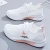 Zapatos Casuales de Punto Volador Dropshipping, Zapatos Deportivos de Moda para Mujer, Zapatos Versátiles Estilo Coreano, Zapatos Transfronterizos para Mujer al por Mayor