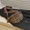 Bolsa Feminina 2023 Nova Primavera e Verão Grande Capacidade Estilo Coreano Bolsa de Peito Fashion Simples Versátil Corrente Ombro Pequena Bolsa de Cintura