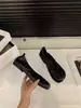Zapatos planos cómodos para la noche amarillos zapatos de un solo color zapatos de mujer 2025 nuevo verano punta redonda ballet suela blanda mocasines