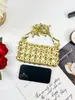 2026 Bolso de Cadena Dorado Metálico Nuevo Retro Hecho a Mano con Perlas y Pedrería Correa de Hombro Desmontable Cruzado Moda para Mujer