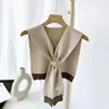 Chal Tejido Primavera y Otoño Popular en Internet para Mujer Capa Cruzada Chal Pequeño Exterior Bufanda de Lana de Gama Alta Habitación con Aire Acondicionado Cuello Falso