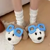 Design de filhote de cachorro de desenho animado, pantufas de algodão fofas, fofas e macias, com sola grossa, perfeitas para uso interno e projetadas para mulheres