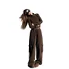 Estilo de Rua Retro Americano Gola Meia-Alta Terno Moderno Inverno 2025 Estilo de Rua Moletom Moderno Calça Cargo Conjunto de Duas Peças para Mulheres