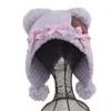 Balaclava de alta qualidade em pelúcia de urso fofa com pompom e orelhas para mulheres, quente e versátil para outono e inverno, proteção para as orelhas