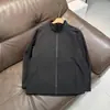 Chaqueta Softshell para Exteriores de Tejido Resistente a Tres Pruebas Económica Otoño/Invierno Nuevo Estilo Chaqueta de Forro Polar Integrado Cuello Alto Tendencia para Hombre