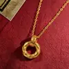 Collar Sencillo de Moneda de Cobre Dorado Mobius para Atraer Riqueza para Mujeres, Estilo Nuevo, Lujo Ligero, Sensación de Alta Gama, Moderno, Collar Versátil
