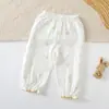 Pantalones para bebé niña primavera y otoño algodón puro Clase A pantalones de otoño para niñas estilo encaje moderno ropa exterior pantalones largos pantalones base para bebé