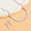 Fontes de comércio exterior na Europa e nos Estados Unidos requintado Colar de clavícula feminino de diamantes inteiros Corrente de pescoço de diamante nu conjunto de duas peças de brincos