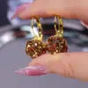 Brinco de argola de bola de cristal avançado 24 anos outono e inverno novo brinco de temperamento compacto requintado com diamantes completos brincos de personalidade moda
