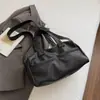 Bolsa de axila grande capacidade estilo coreano para mulheres, bolsa de trabalho, nova bolsa almofada macia primavera 2026, bolsa de ombro e transversal