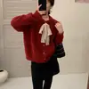 Suéter Abrigo de Cuello Redondo con Lazo de Encaje de Diseño para Mujer Otoño e Invierno Suelto Amor Botón Dorado Cárdigan de Punto