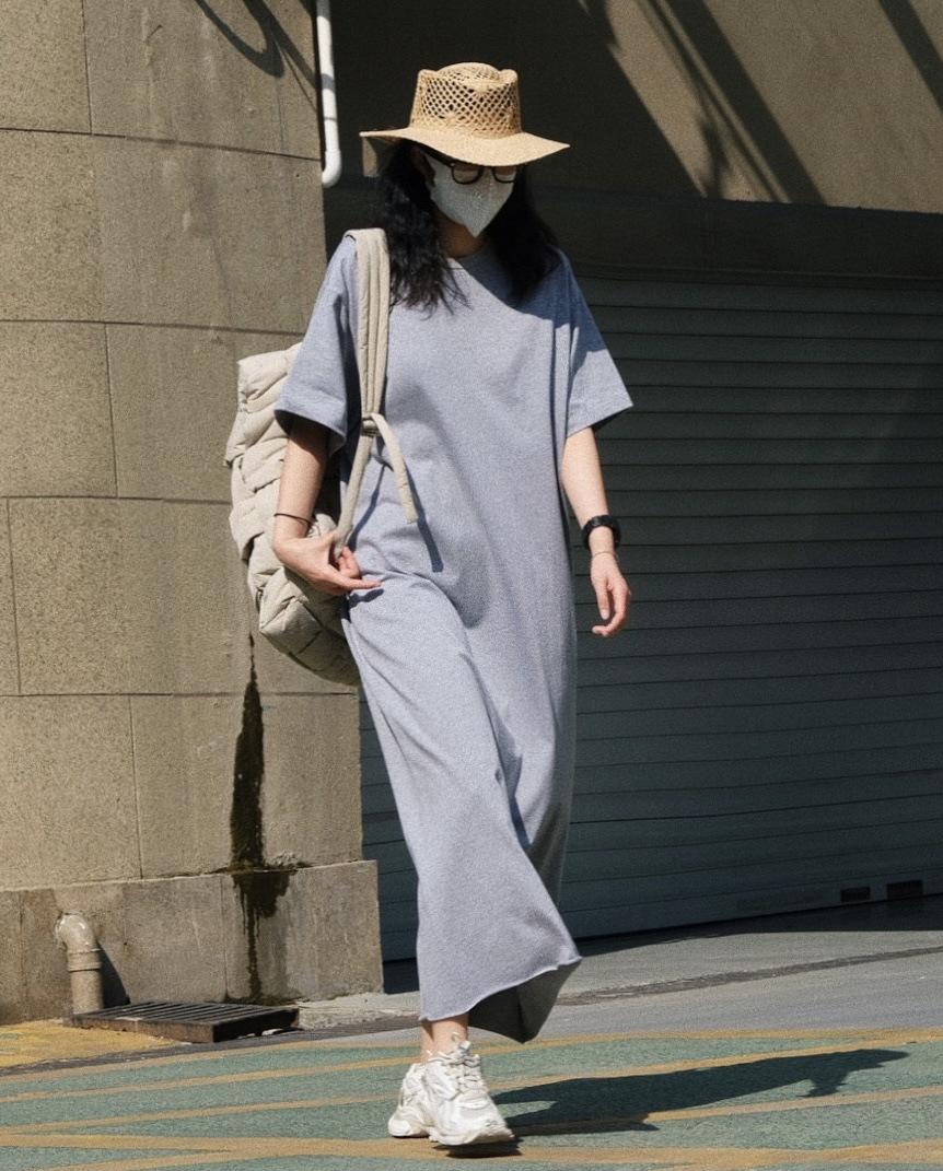 ACA77A4E-F7FB-4D23-93A1-4F55DC