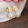 Brincos pingente de pérola com lantejoula redonda e agulha de prata, brincos de design requintado nicho estilo coreano, brincos de luxo leve de alta qualidade