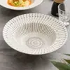 Plato de Cerámica Suave Blanco de Fábrica Plato Plato Plato Redondo en Relieve Plato para Sopa Vajilla de Hotel de Alta Gama Plato para Comida Occidental