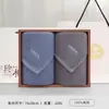 Jialiya Toallas de Algodón Puro Paquete de Dos Caja de Regalo Souvenir Toalla Facial para el Hogar Regalo de Bienestar para Empleados Se Puede Bordar con Logo