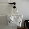 Lindo bolso de mano de lunares de gran capacidad para mujer, bolso tote diario de nicho estilo coreano, bolso de hombro casual de moda para ir al trabajo