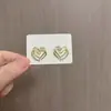 Brincos de Tarraxa Coração Vazado Minimalista Cravejados com Cristais Super Brilhantes Estilo Coreano Exclusivos Elegantes Doces Tendência Populares