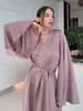 Moda Nuevo Volante Manga Trompeta Puño Ancho Corbata Corta Bata de Baño Lujo Gama Alta Bata de Noche Ropa de Casa