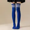Calcetines de baile cosplay para mujer calcetines largos de tres rayas hasta la rodilla calcetines altos calcetines de mujer al por mayor calcetines a rayas europeos y americanos