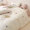 Conjunto de Quatro Peças de Algodão de Fibra Longa de Xinjiang Desenho Animado Fofo Lençol e Fronha 100% Algodão Luxo Leve Toque de Alta Qualidade Roupa de Cama para Todas as Estações